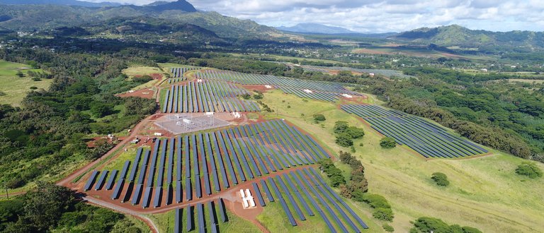 tech - aerial view of lawai project solar panels